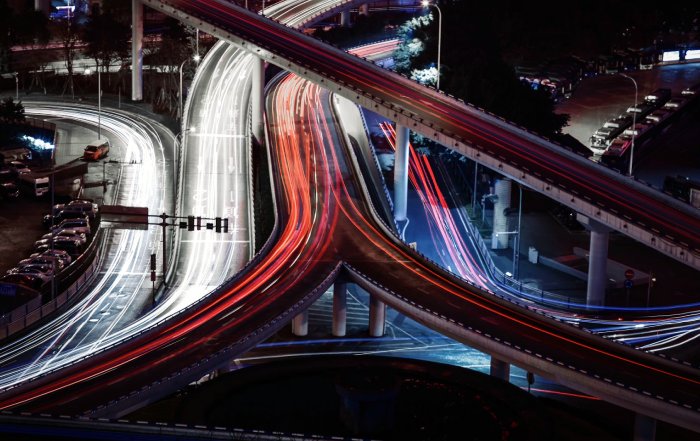 Article Image for Cross-Industry Partnerships Driving Technological Breakthroughs