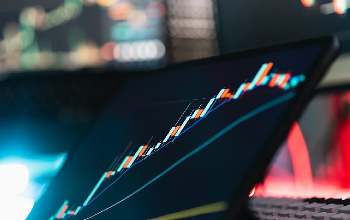 Article Image for Navigating Stock Market Volatility in an Uncertain Climate